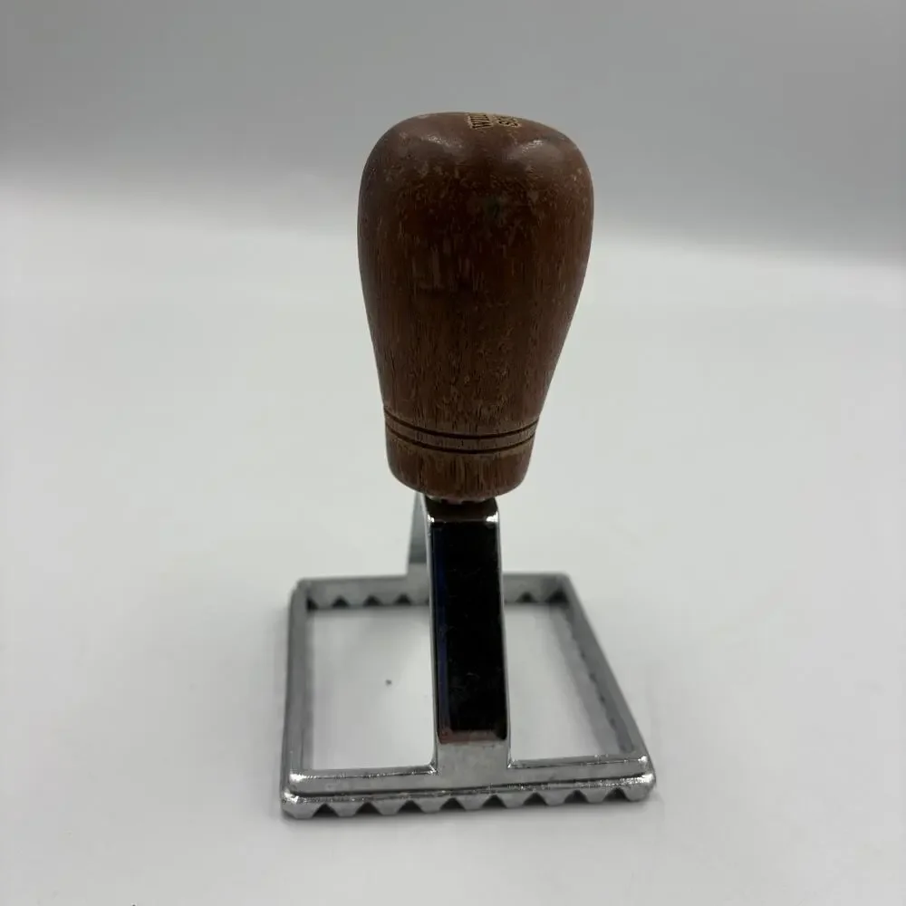 Williams Sonoma Square Ravioli Stamp Wooden Handle